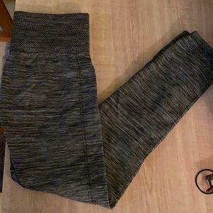 Black/grey leggings